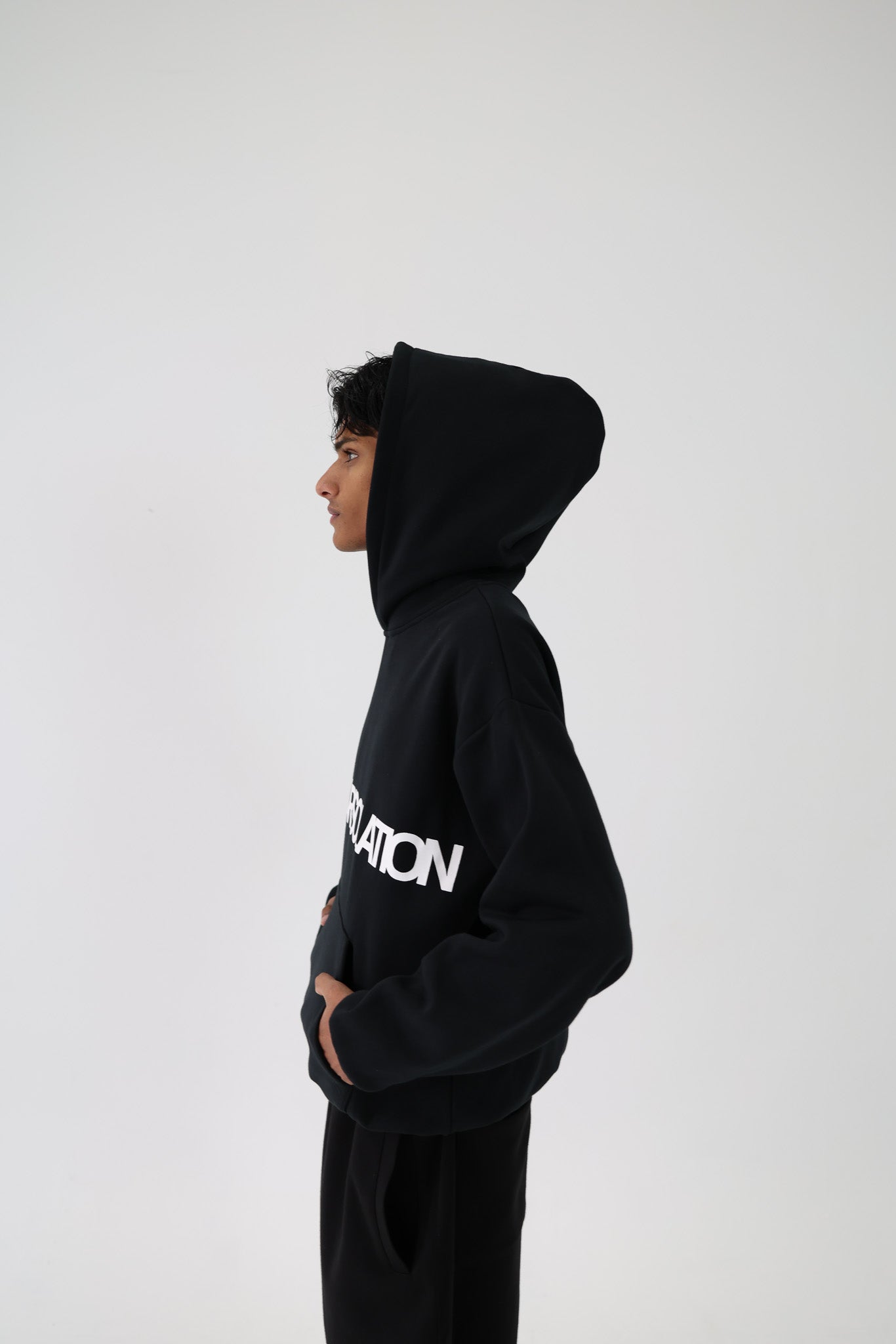 FLEECE HOOD - MATTE BLACK