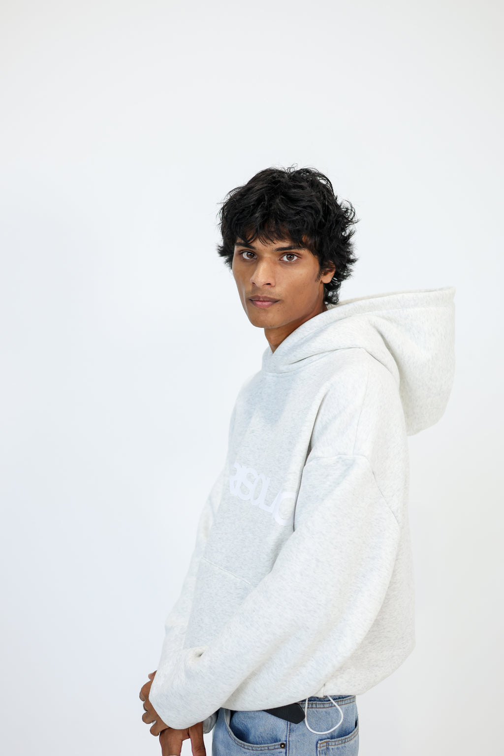 FLEECE HOOD - DUSTY WHITE