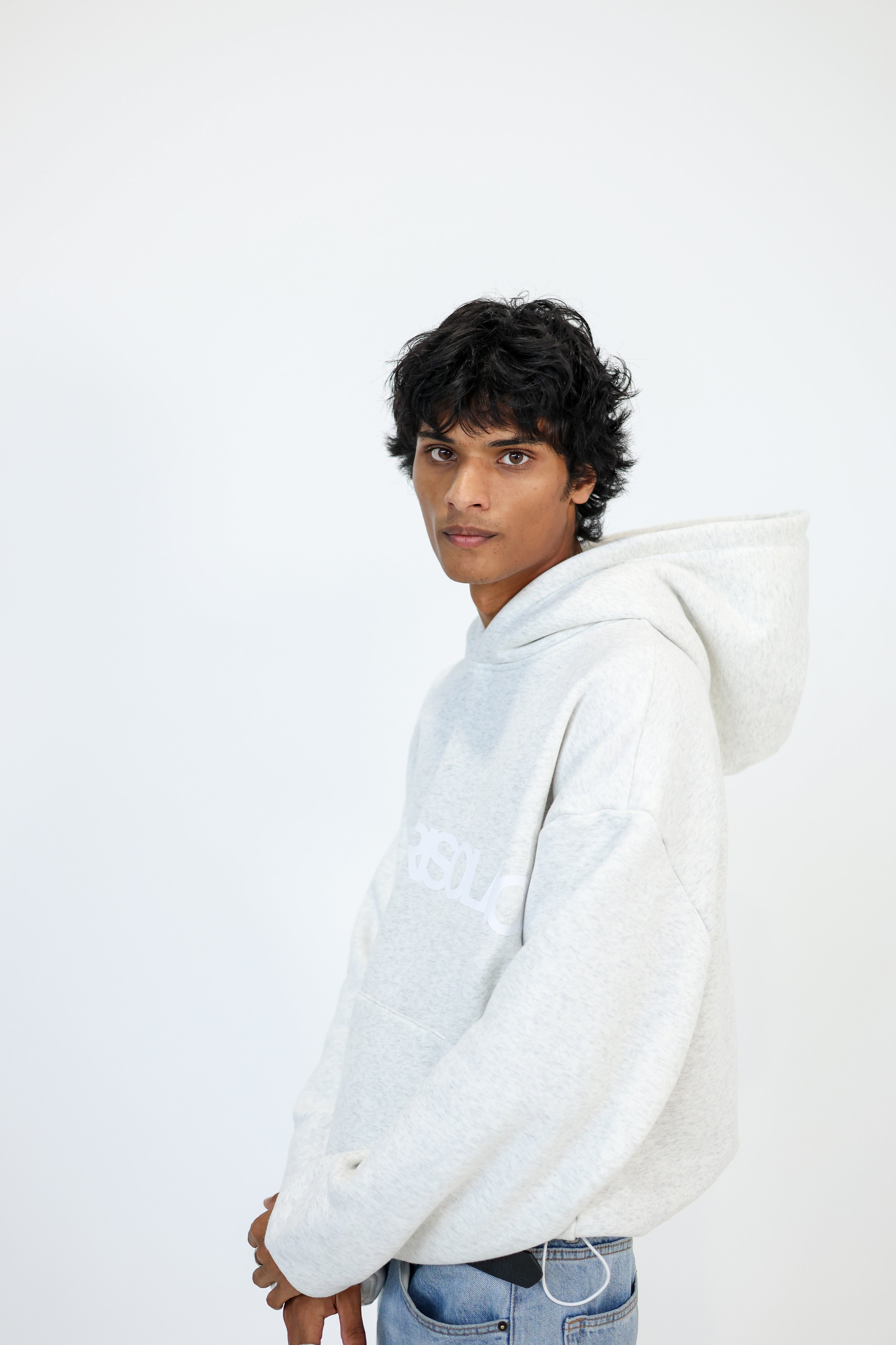 FLEECE HOOD - DUSTY WHITE