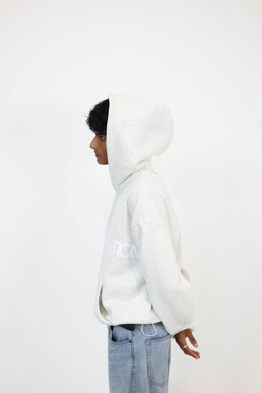 FLEECE HOOD - DUSTY WHITE