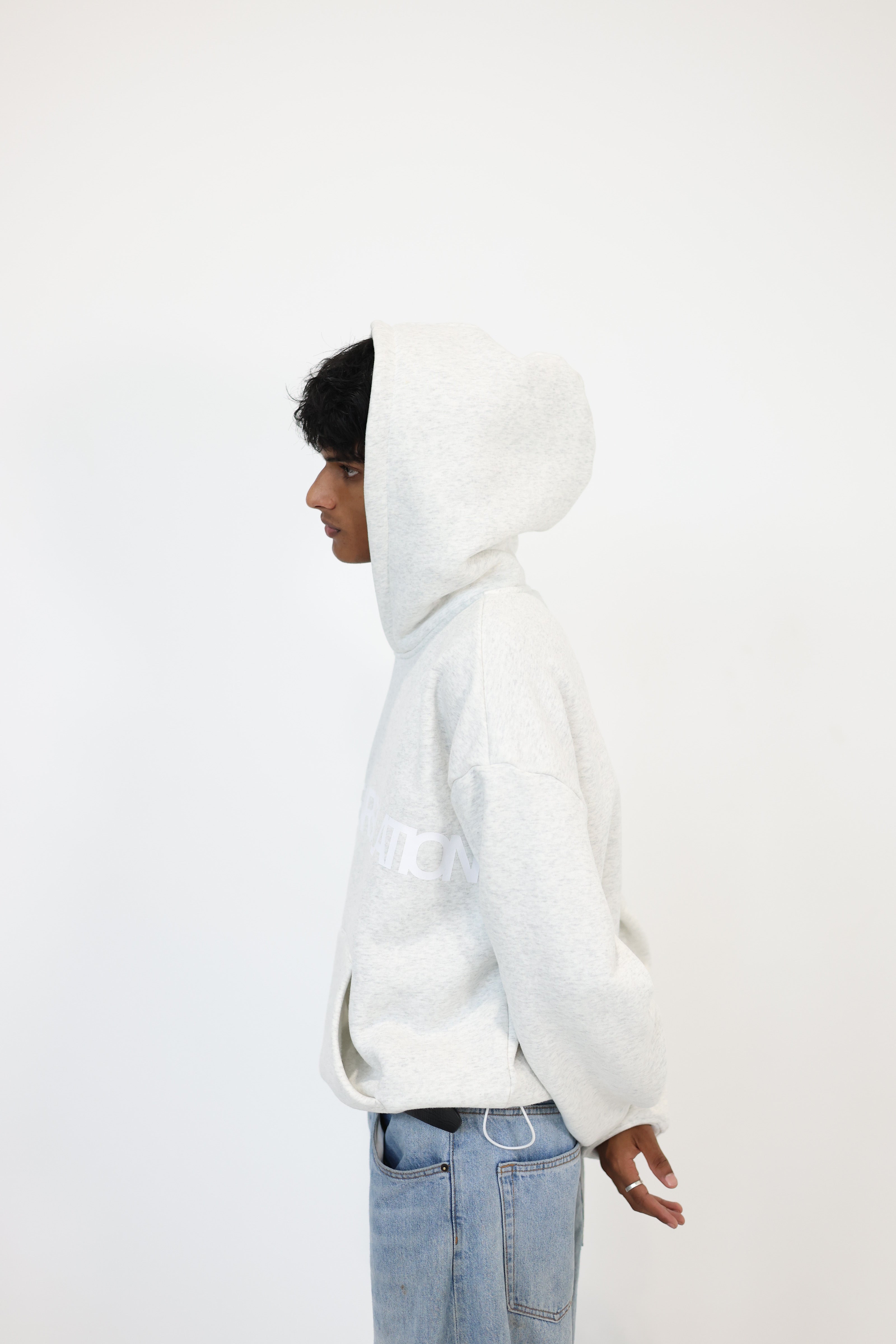 FLEECE HOOD - DUSTY WHITE